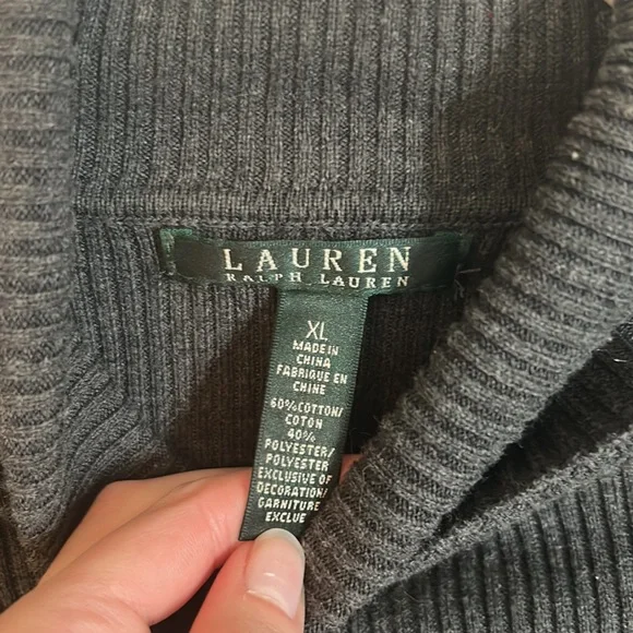 Ralph Lauren turtle neck - Picture 3 of 4